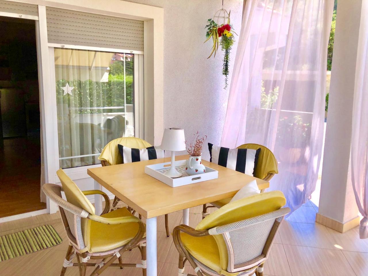 Apartment Natasa Palit Luaran gambar
